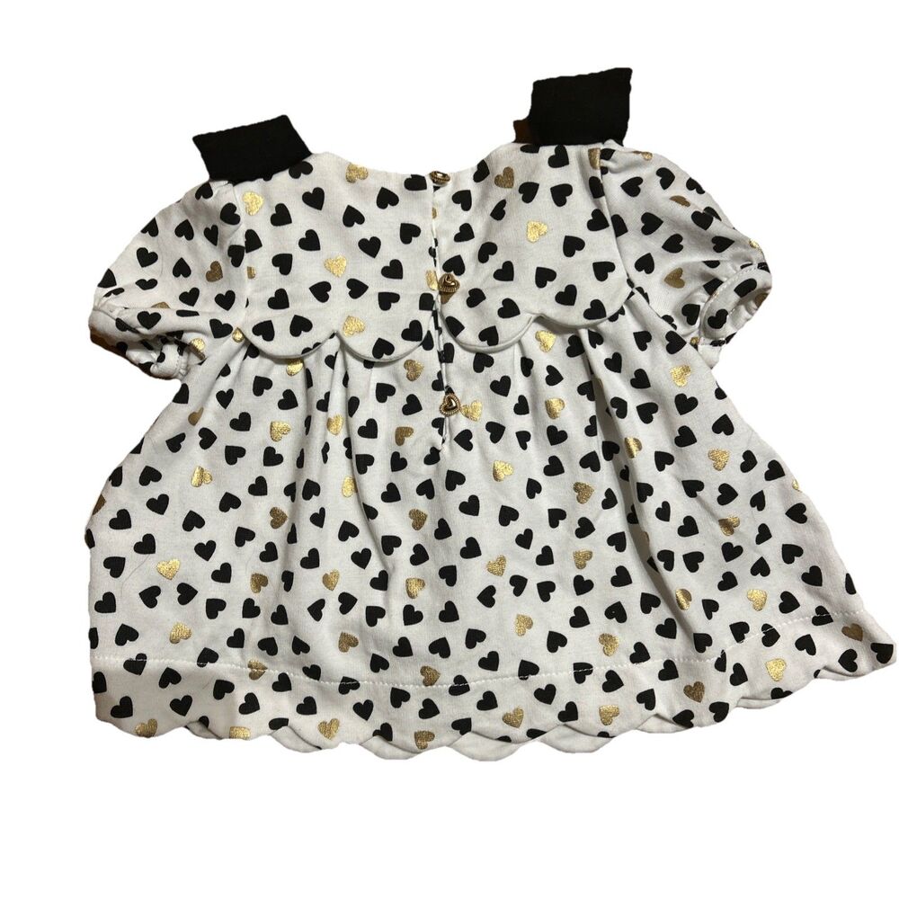 Cupcakes and Cashmere Baby Girl Dress 3-6M Heart Gold Scalloped Bow Sleeve NWOT - Picture 2 of 6